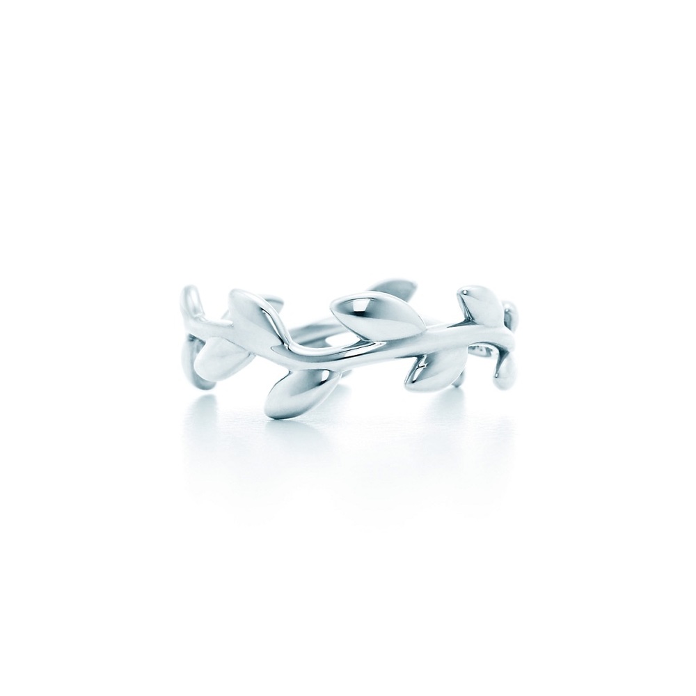 Tiffany and Co Olive Leaf Band Ring
